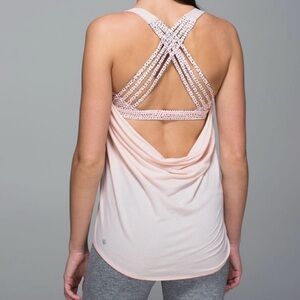 Lululemon Loose Scoop Back
Pink Gray Athletic Strappy Tank
Top Built in Bra Sz 8